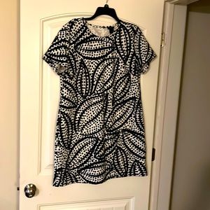 Ann Taylor black and white mini dress